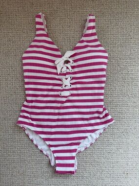Southern Tide White One-Piece Swimsuit with Pink Trim